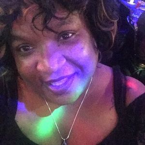 Meet your Posher, Rose